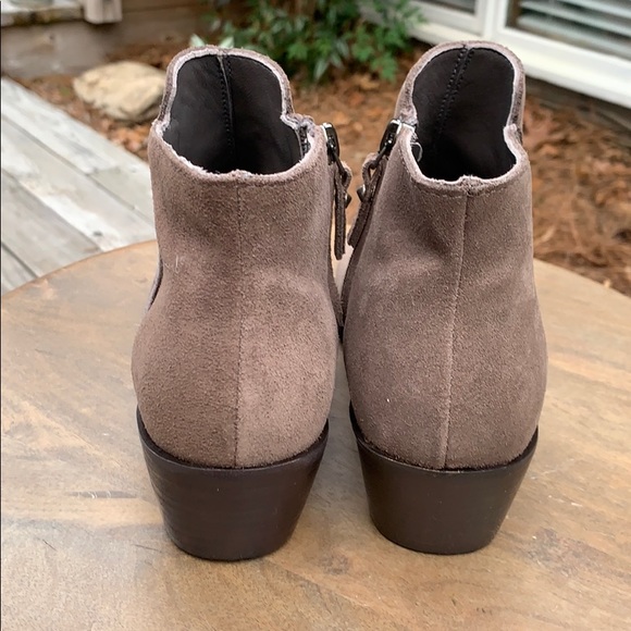 Thursday Boot Co. Suede Downtown Ankle Boot Sz 8.5 - Picture 4 of 10